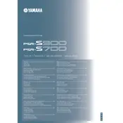 Yamaha PSR-S700 Keyboard